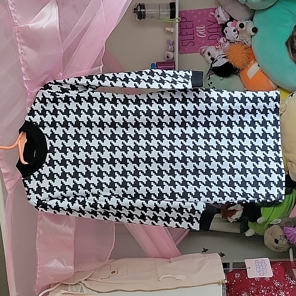 Girls houndstooth dress
